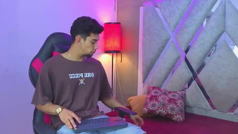 Snapshot of prince_arthur77 chatting on 03.13.26 prince_arthur77 online show from 03.13.26