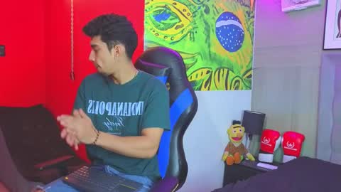 Snapshot of prince_arthur77 chatting on 03.24.26 prince_arthur77 online show from 03.24.26