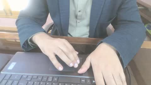 Snapshot of prince_undertaker_834 chatting on 10.08.25 lover online show from 10.08.25