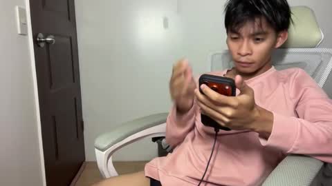 Charls online show from 04.12.26