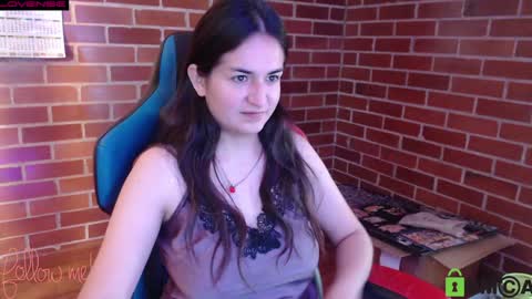 Snapshot of princesa_leia_zathur chatting on 01.07.25 Leia online show from 01.07.25