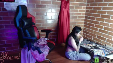 Snapshot of princesa_leia_zathur chatting on 01.09.25 Leia online show from 01.09.25