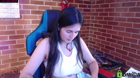Snapshot of princesa_leia_zathur chatting on 03.05.25 Leia online show from 03.05.25