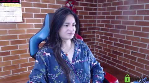 Snapshot of princesa_leia_zathur chatting on 09.25.25 Leia online show from 09.25.25