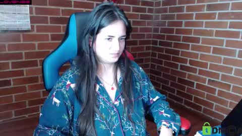 Snapshot of princesa_leia_zathur chatting on 09.26.25 Leia online show from 09.26.25