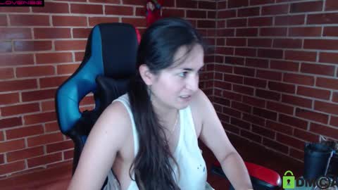 Snapshot of princesa_leia_zathur chatting on 10.03.25 Leia online show from 10.03.25