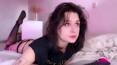 Kristina online show from 10.21.25