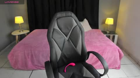Paula Princess online show from 04.15.26
