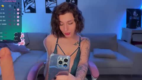 Lina online show from 03.25.26