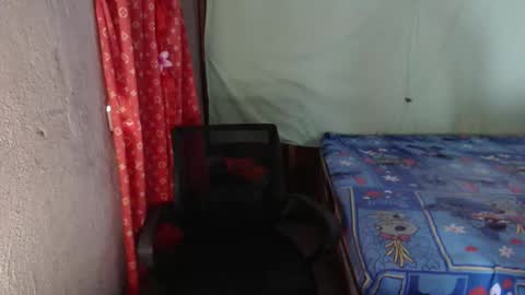 margux online show from 11.15.25