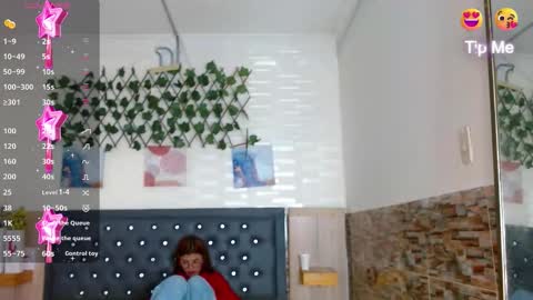 Snapshot of princess_martinez chatting on 09.30.25 Princess Martinez online show from 09.30.25