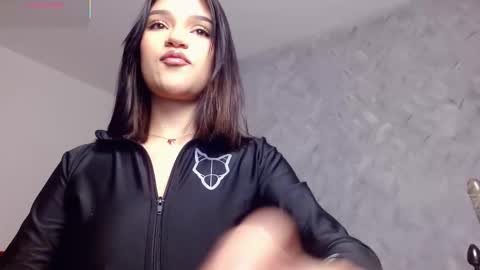 Roxxi  online show from 02.08.26