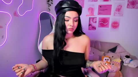 Snapshot of princess_saris chatting on 06.02.26 online show from 06.02.26