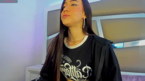 princess_tokyo_ online show from 01.27.25