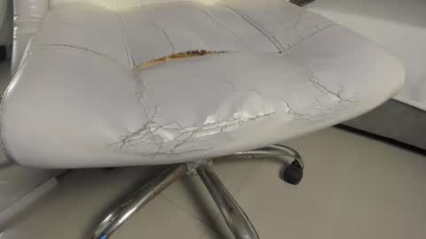 princess_tokyo_ online show from 10.24.25