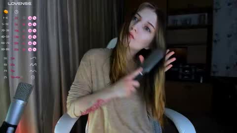 Snapshot of princessaalicc chatting on 12.15.25 princessaalicc online show from 12.15.25