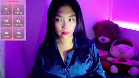 Snapshot of princesscutiexx chatting on 10.19.25 Hello everyone this is your beloved Athena again I present the most comfortable and kind room I accept everyone with kindness online show from 10.19.25