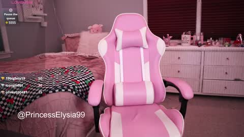 Snapshot of princesselysia99 chatting on 01.18.25 Princess Elysia online show from 01.18.25