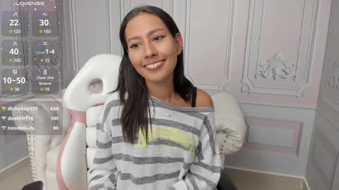   online show from 01.05.25