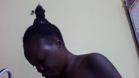 Snapshot of princessmiles2 chatting on 01.31.26 phelly online show from 01.31.26