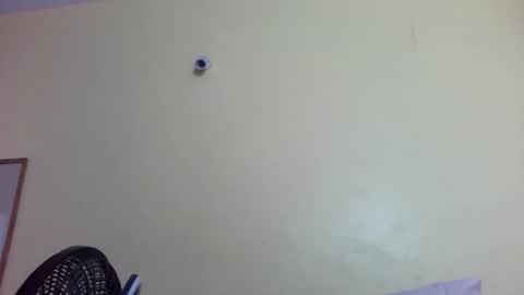 Snapshot of princessmiles2 chatting on 02.04.26 phelly online show from 02.04.26