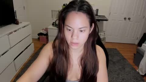 Snapshot of princesssativa chatting on 03.10.25 online show from 03.10.25