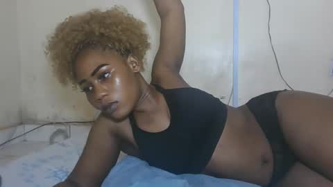 FENNY online show from 11.03.25