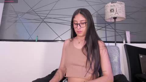 Snapshot of princesstina06 chatting on 09.16.25 Valentina online show from 09.16.25