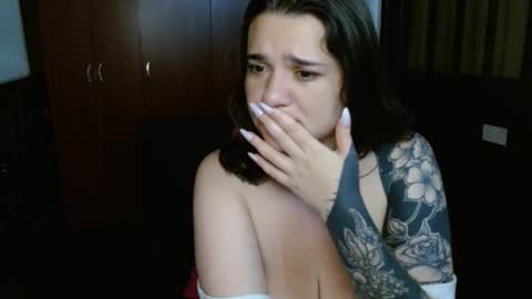 Snapshot of prismm_ chatting on 11.14.25 prismm_ online show from 11.14.25