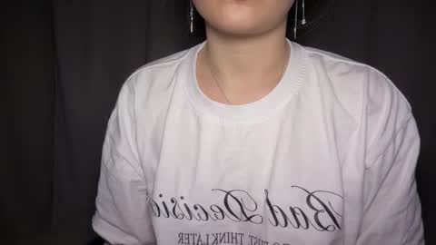 moli online show from 03.31.26