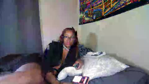 Snapshot of productivepussy chatting on 11.24.25 ProductivePorn online show from 11.24.25