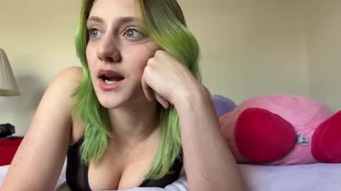 Oli online show from 04.24.26