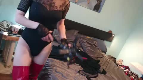 Snapshot of prxscillia_tx chatting on 02.16.26 prxscillia_tx online show from 02.16.26