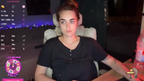 Queen of Pain online show from 09.22.25