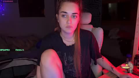 Queen of Pain online show from 10.19.25