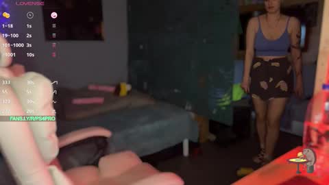 Queen of Pain online show from 10.24.25