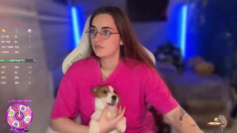 Queen of Pain online show from 12.22.25