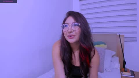 Mara online show from 10.24.25