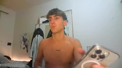 Snapshot of pttvnvkk chatting on 01.28.25 pttvnvkk online show from 01.28.25