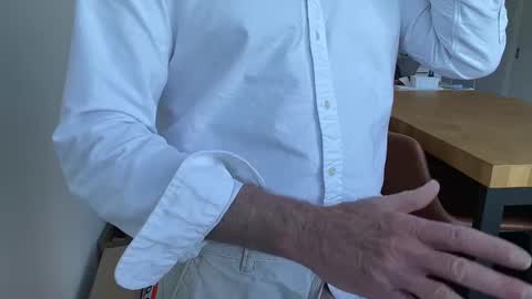 Snapshot of puffiest chatting on 01.29.25 puffiest online show from 01.29.25