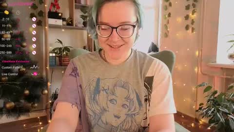 Snapshot of pumbazaebumba chatting on 12.11.24 Alisa lack of vitamin D online show from 12.11.24