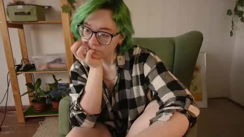 Snapshot of pumbazaebumba chatting on 01.05.25 Alisa lack of vitamin D online show from 01.05.25