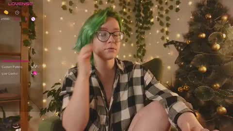 Snapshot of pumbazaebumba chatting on 01.09.25 Alisa lack of vitamin D online show from 01.09.25