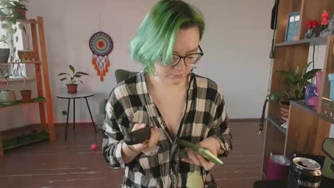 Snapshot of pumbazaebumba chatting on 01.18.25 Alisa lack of vitamin D online show from 01.18.25