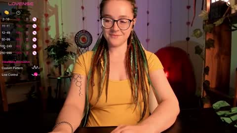 Snapshot of pumbazaebumba chatting on 02.12.25 Alisa lack of vitamin D online show from 02.12.25