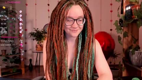 Snapshot of pumbazaebumba chatting on 02.13.25 Alisa lack of vitamin D online show from 02.13.25