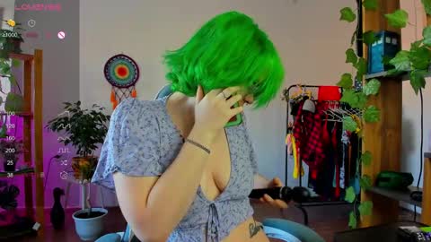 Snapshot of pumbazaebumba chatting on 02.26.25 Alisa lack of vitamin D online show from 02.26.25