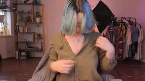 Snapshot of pumbazaebumba chatting on 09.09.25 Alisa lack of vitamin D online show from 09.09.25