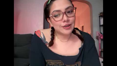 Pumpkin bunny online show from 12.21.25