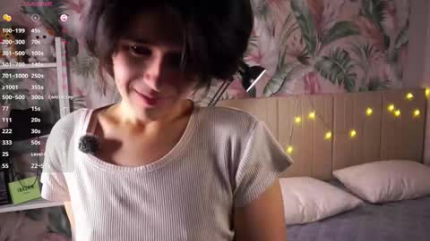 Snapshot of pure_project chatting on 01.14.26 Ariana online show from 01.14.26